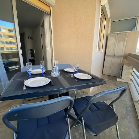 Apartment A 100 M De La Avec Parking